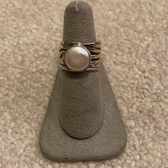 Silpada Jewelry - Silpada Designs Jewelry Pearl Coin Ring